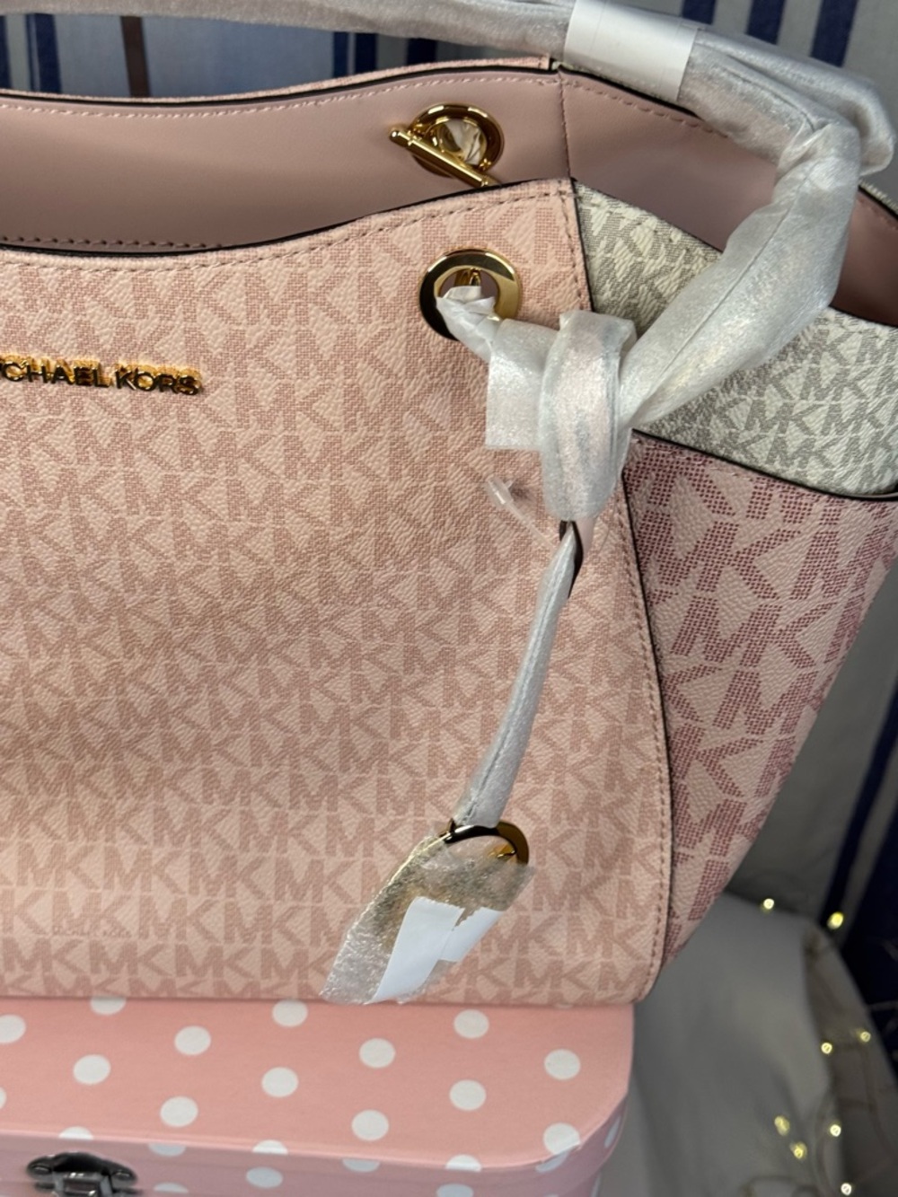 Michael Kors Jet Set Travel Large Shoulder Tote in Powder Blush Multi - Picture 12 of 16